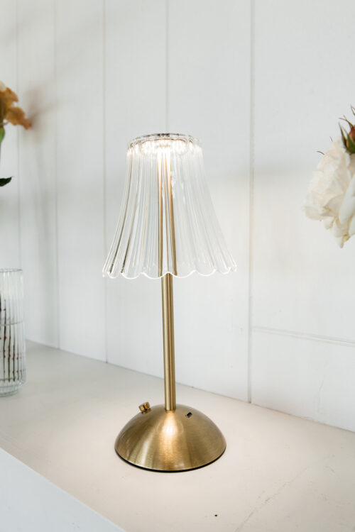 Scallop Gold Table Lamp - Image 3